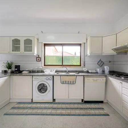 Casa Amarela Holiday home *