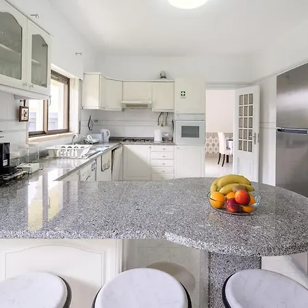 Casa Amarela Dom wakacyjny Charneca (Setubal)